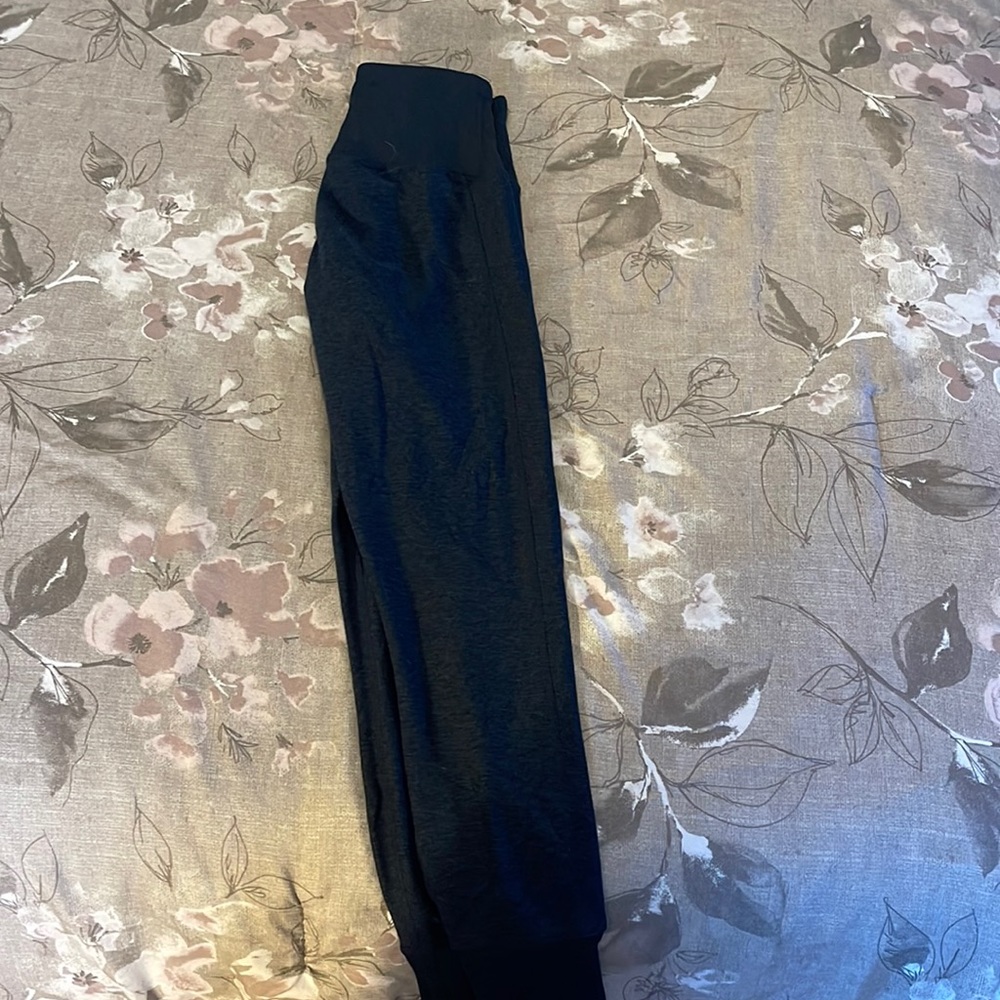 In a size small, very comfortable and in perfect condition